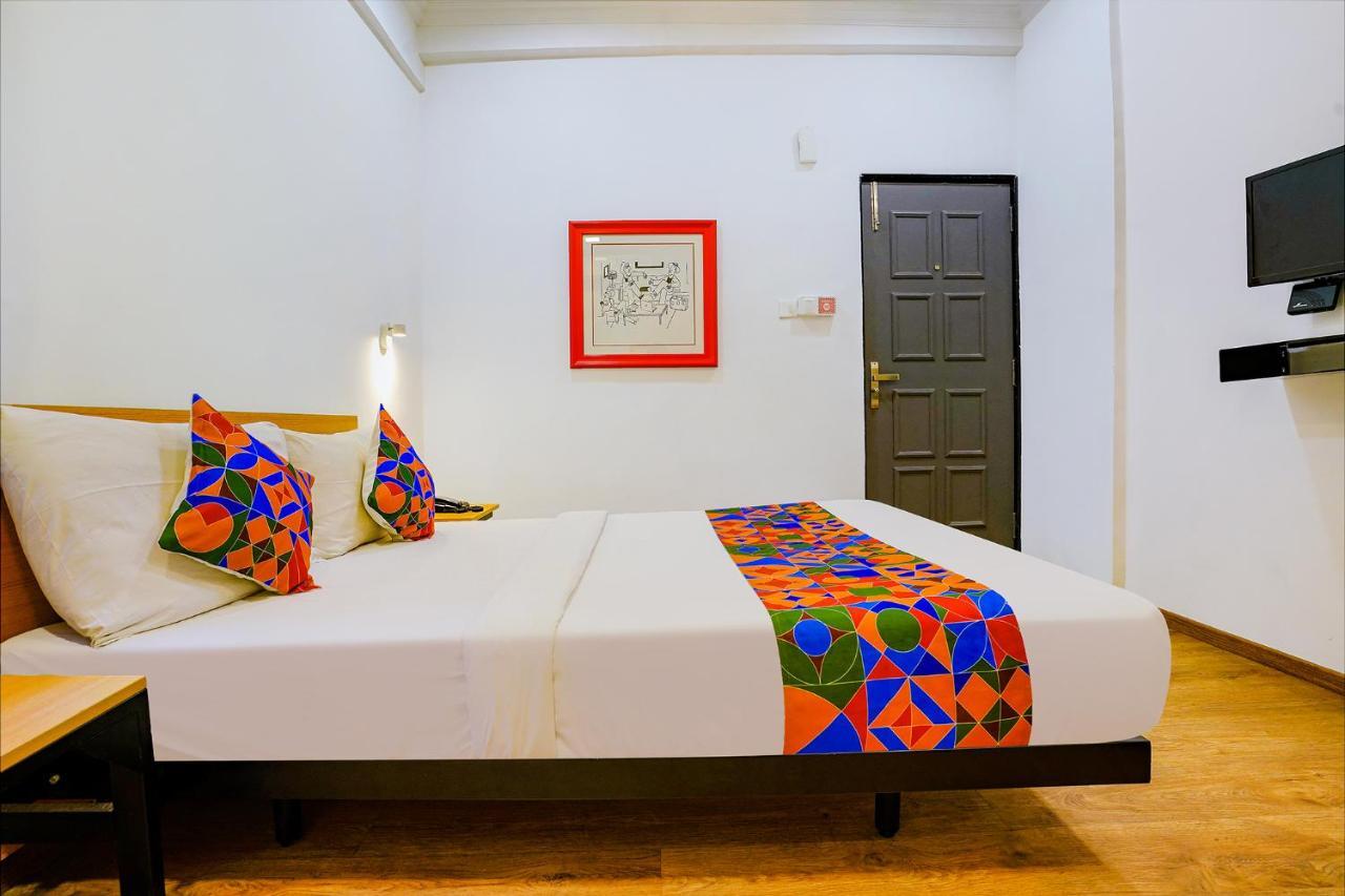 Fabexpress Highway Residency Hotel Mumbai  Buitenkant foto