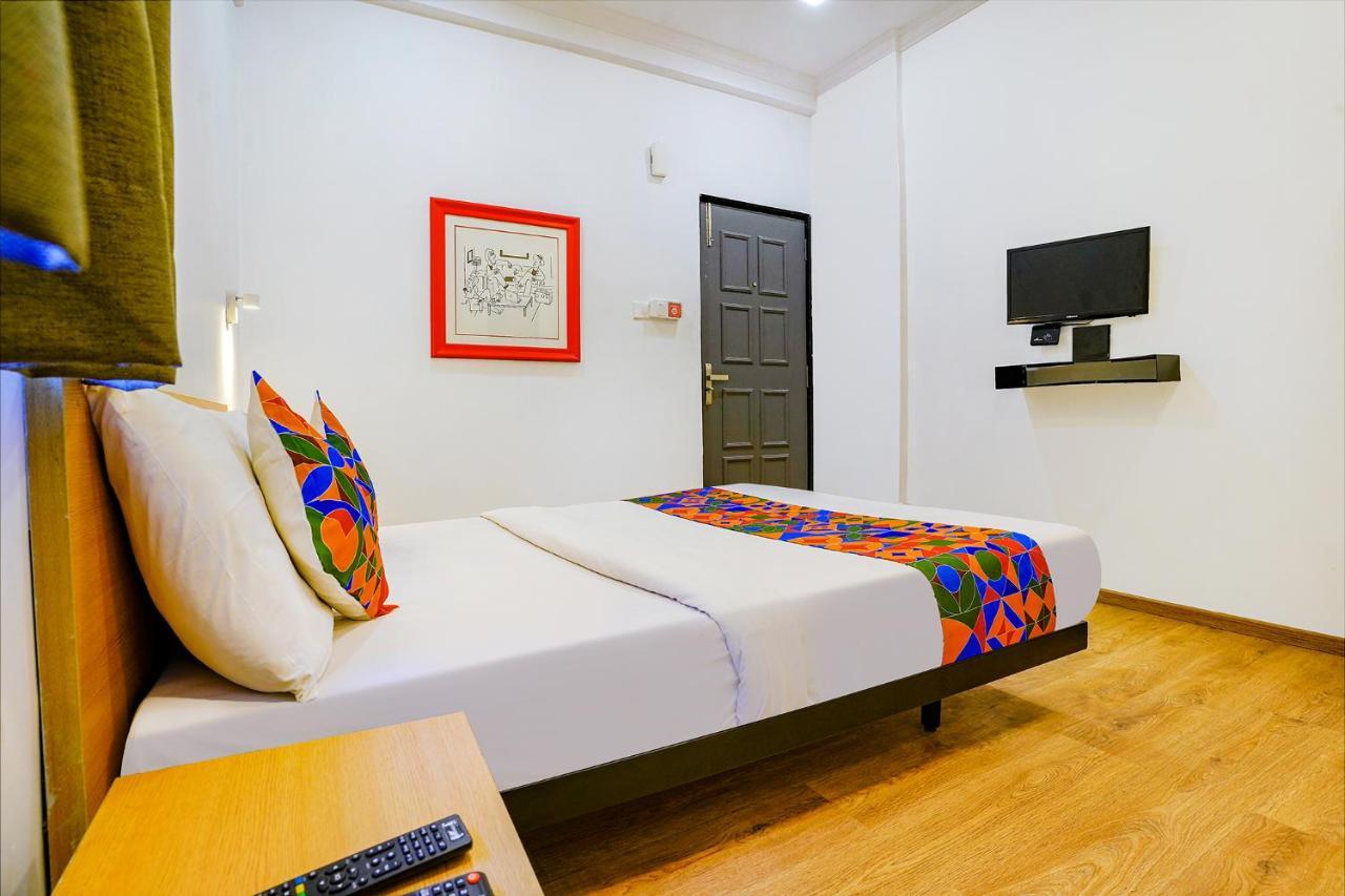 Fabexpress Highway Residency Hotel Mumbai  Buitenkant foto