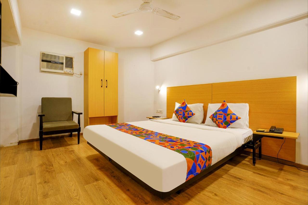 Fabexpress Highway Residency Hotel Mumbai  Buitenkant foto