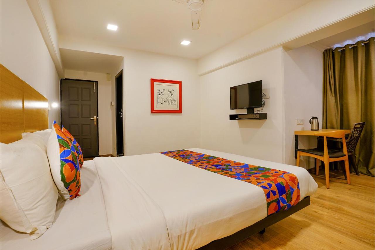Fabexpress Highway Residency Hotel Mumbai  Buitenkant foto