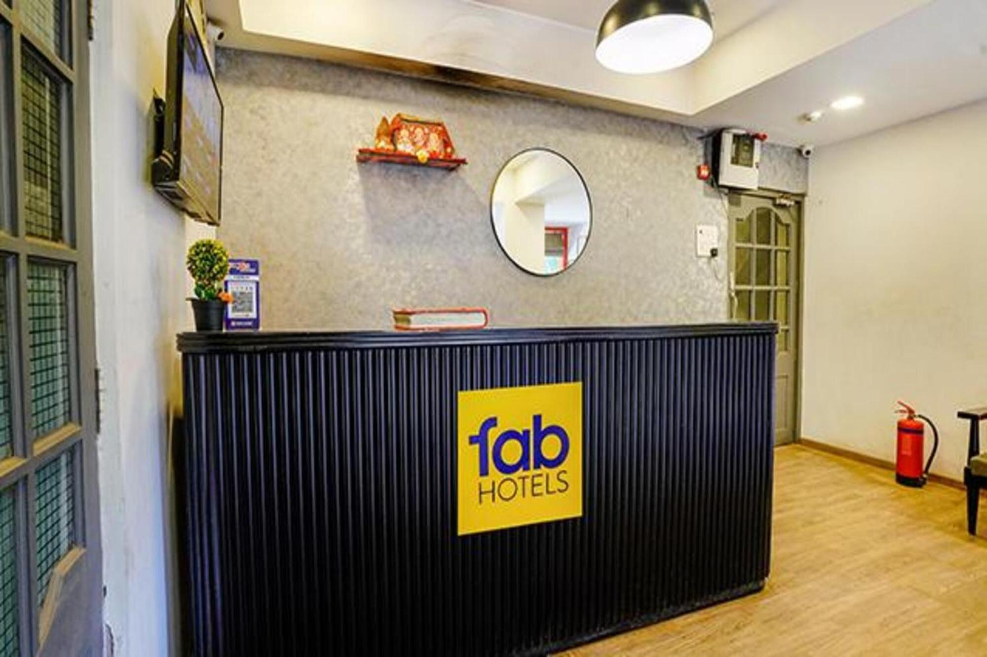 Fabexpress Highway Residency Hotel Mumbai  Buitenkant foto