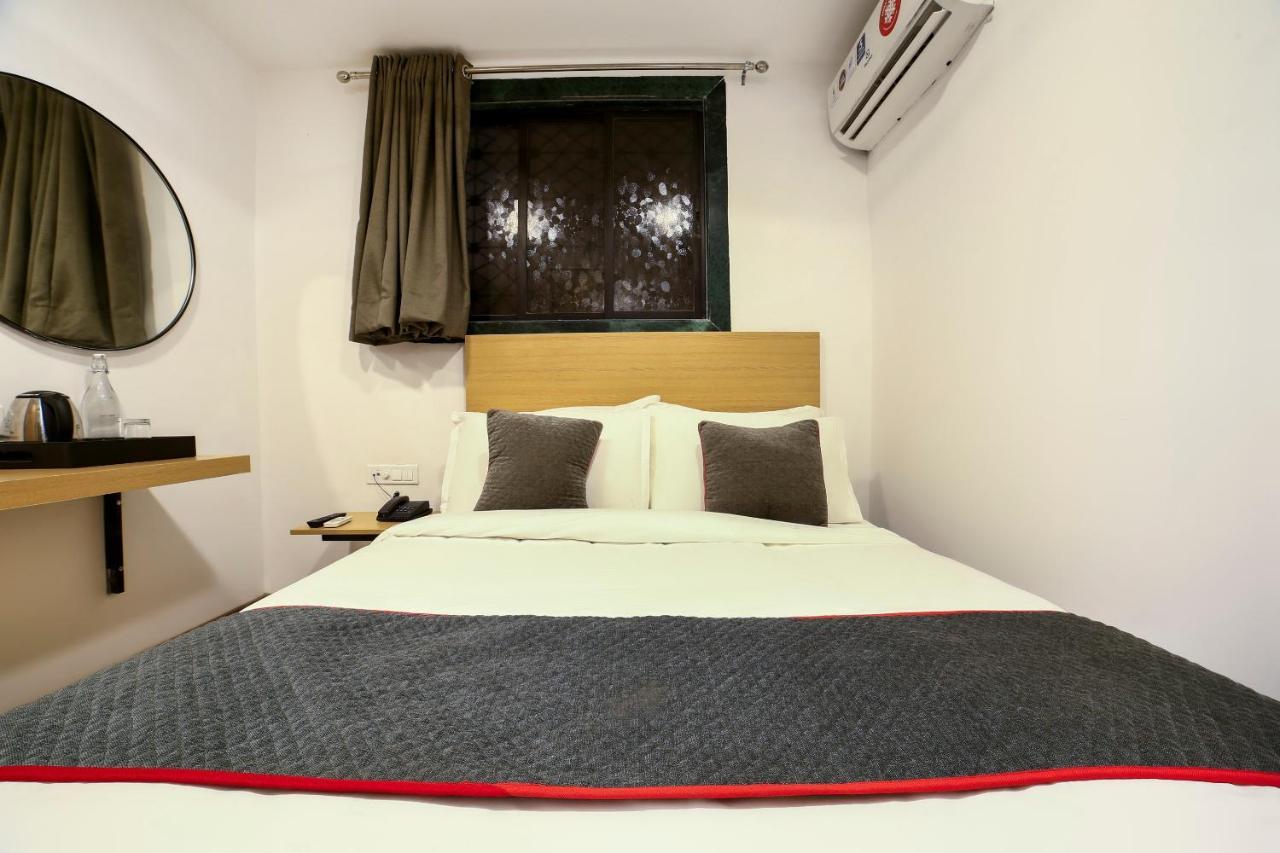 Fabexpress Highway Residency Hotel Mumbai  Buitenkant foto