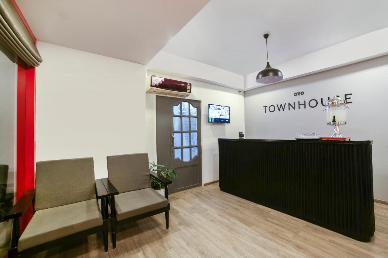 Fabexpress Highway Residency Hotel Mumbai  Buitenkant foto